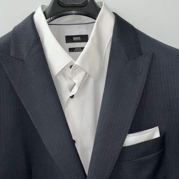 Simon Carter Sports Jacket size 46R, 2 Button Closure, 3” Peak Lapels, Like New - Picture 3 of 17